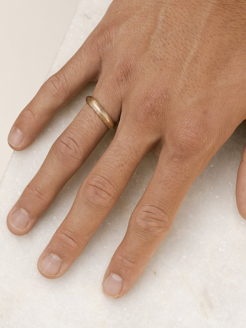 Shown: 14k yellow gold with organic texture and signature matte finish.