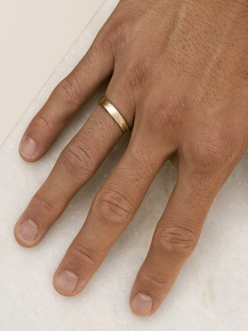 Shown: 14k yellow gold with signature matte finish.