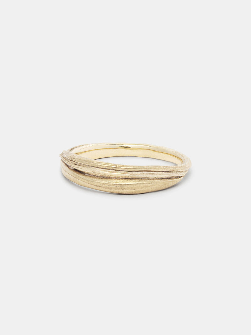 Shown: 14k yellow gold with signature matte finish.