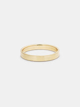 Shown: 14k yellow gold with smooth texture and signature matte finish.