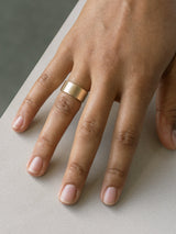 Shown: 14k yellow gold with smooth texture and signature matte finish.