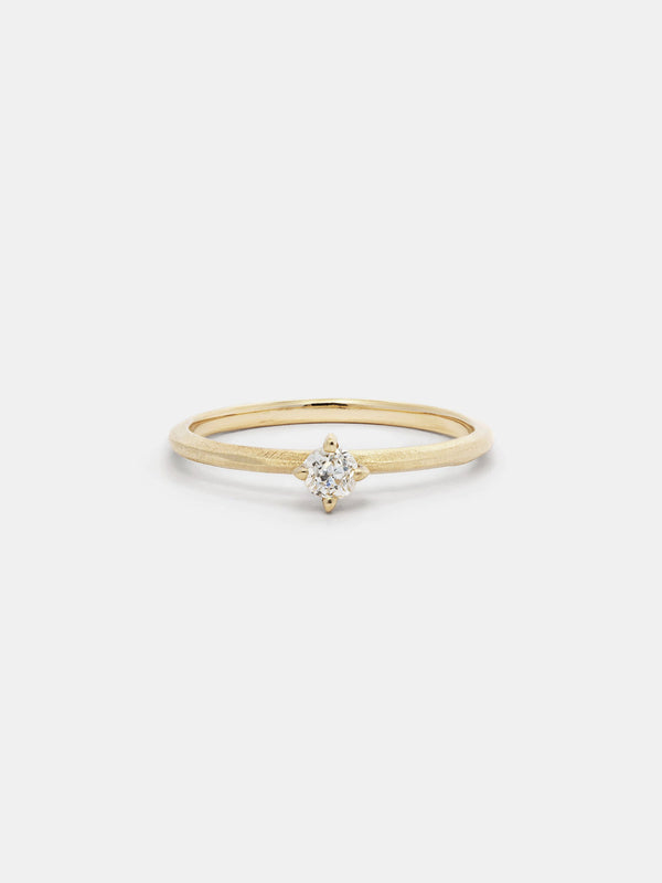 Shown: 14k yellow gold with organic texture and signature matte finish.