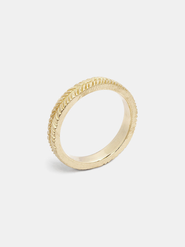 Wisteria Band- 3mm in 14k yellow gold with signature matte finish.