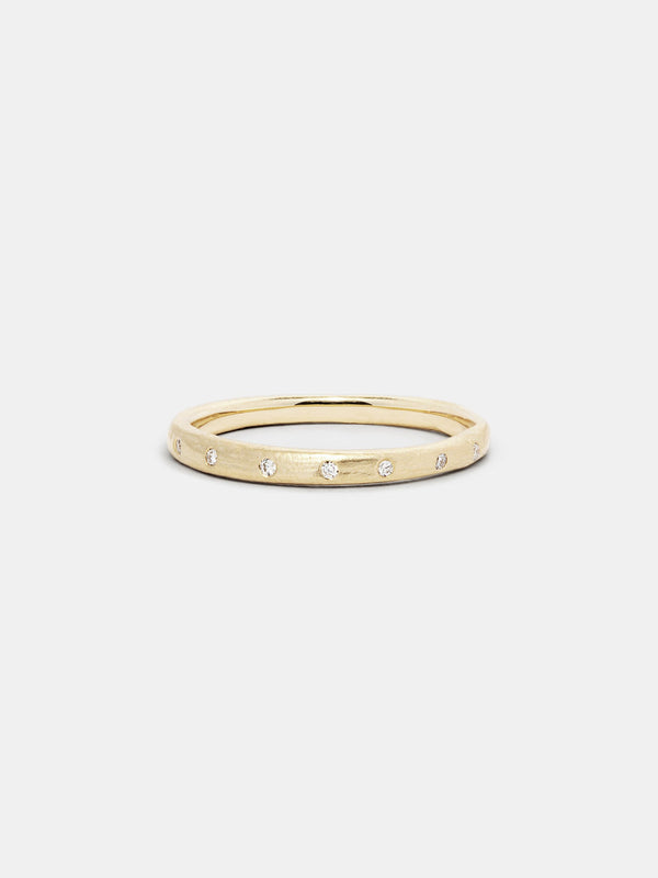 Shown: 14k yellow gold with organic texture and signature matte finish.